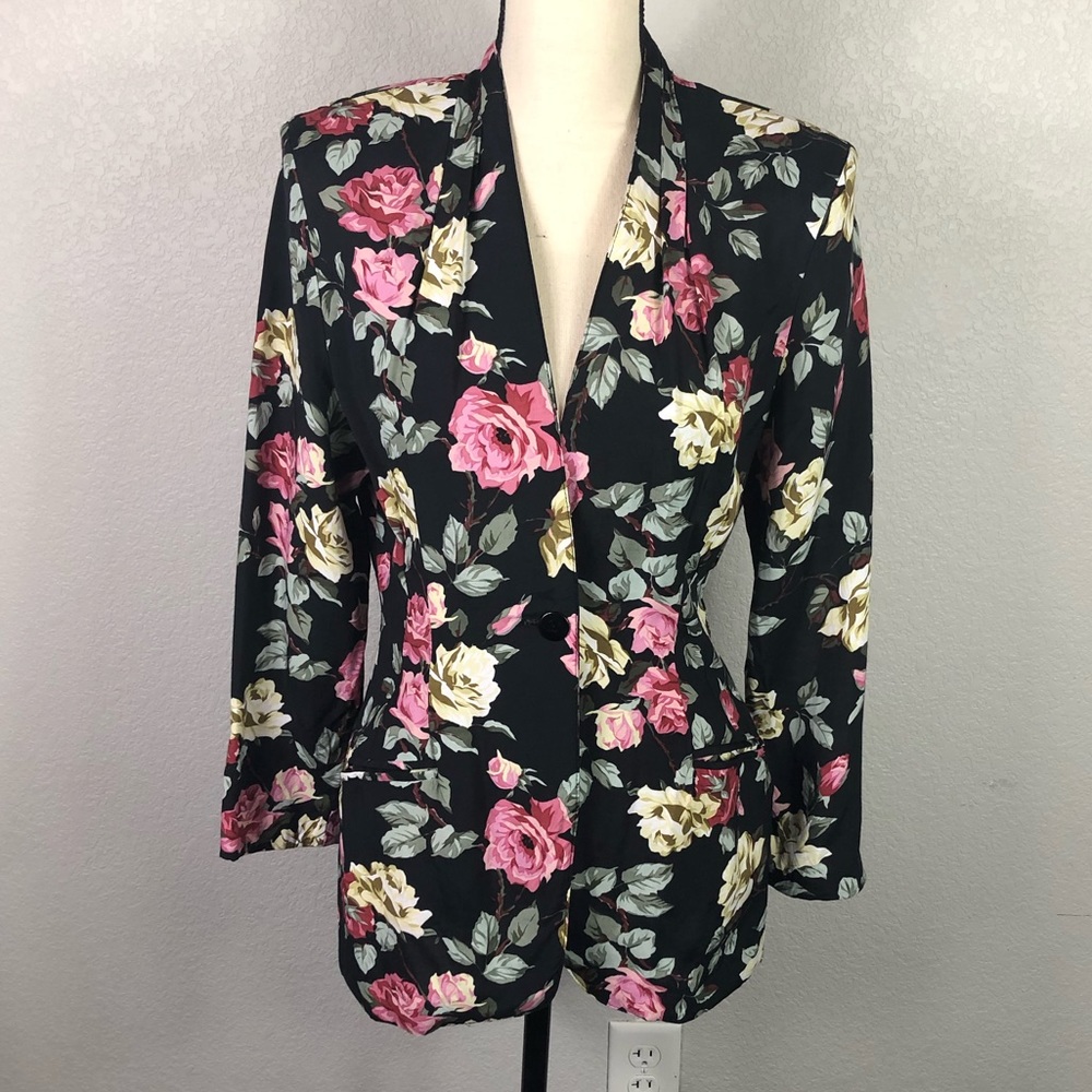Vintage 90’s Floral Blazer